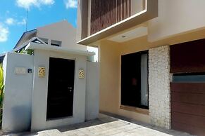 Little Nuts Villa