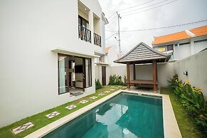 Little Nuts Villa