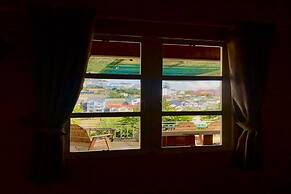 Books Home Dalat