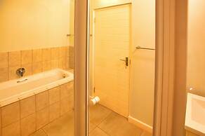 99 Steps, Langebaan 8-sleeper