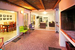 99 Steps, Langebaan 8-sleeper