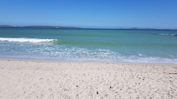 99 Steps, Langebaan 8-sleeper