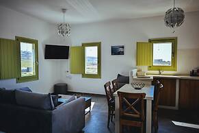 Abelonas Houses