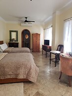 Linda Propiedad de 5 Habitaciones