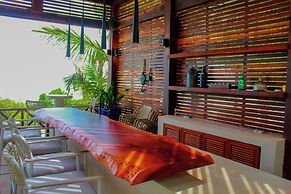 Esciros Luxury Villa