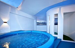 Calla Villa