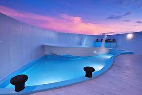 Calla Villa