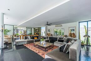 Villa BullHouse