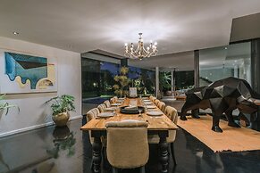 Villa BullHouse