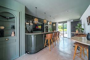Villa BullHouse