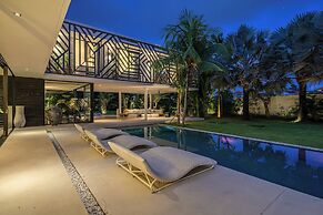 Villa BullHouse