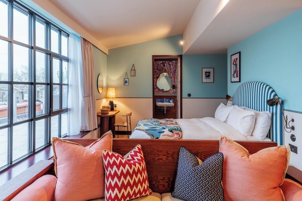 room2 London Chiswick Hometel