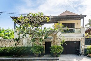 Anedda Merta Sari Villa Sanur