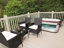 Number 43 Burnside Lodge