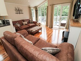 Number 43 Burnside Lodge