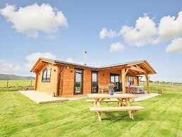 Bacheiddon Log Cabin