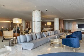 NEXT - Savoy Signature