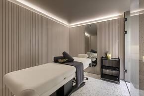 NEXT - Savoy Signature