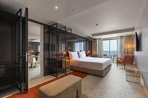 NEXT - Savoy Signature
