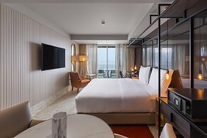 NEXT - Savoy Signature