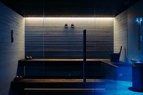 NEXT - Savoy Signature