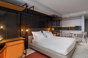NEXT - Savoy Signature