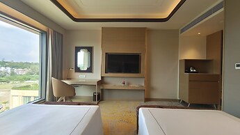 Taj Lakefront Bhopal