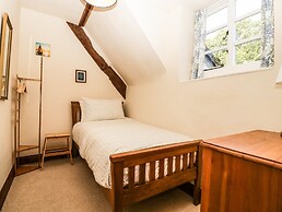 1 Old Thatch