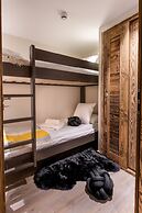 Manali Lodge  by Alpine Resorts