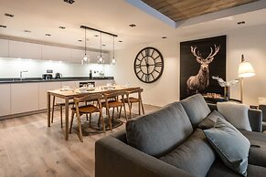 Manali Lodge  by Alpine Resorts
