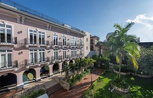 Hotel La Compañía Casco Antiguo