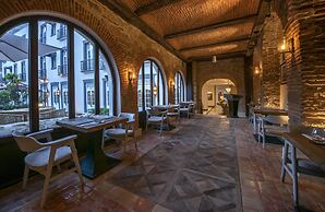 Hotel La Compañía Casco Antiguo