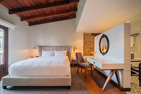 Hotel La Compañía Casco Antiguo