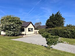 Ty Efail Cottage, Mountain Views & Secure Garden