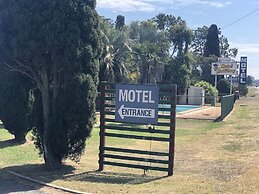 Y Motels Kingaroy