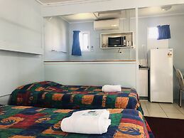 Y Motels Kingaroy