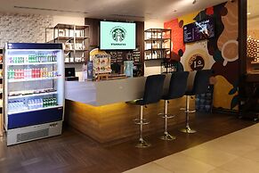 Grand Kingsgate Waterfront By Millennium Hotels