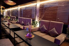 Grand Kingsgate Waterfront By Millennium Hotels