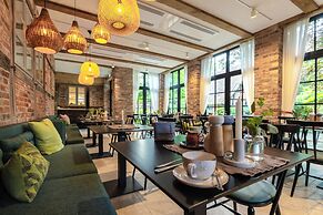 Wildland Natural Resort