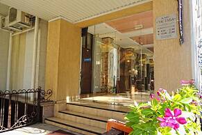 Zastava Hotel