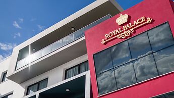 Royal Palace Hotel