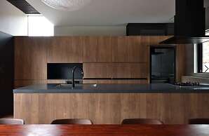 Nivia
