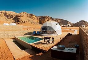 Moon Retreat by Sharjah Collection