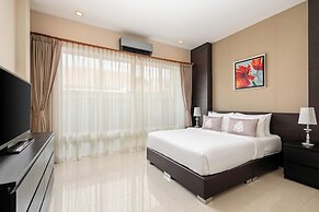 Luxury Pool villa C16 - 4BR 8-10 Persons