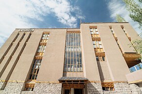 Chospa Hotel