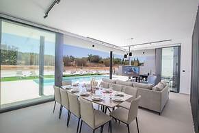 Protaras Elite Pearl Villa Ep16