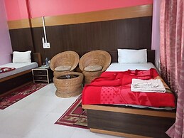 Hotel TLB Palace