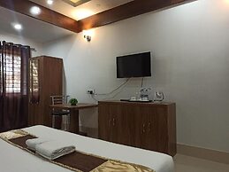 Hotel TLB Palace