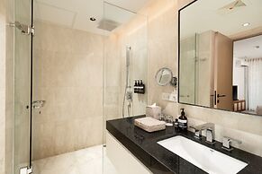 Beachwalk Residence