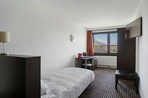 Neuchatel City Hotel